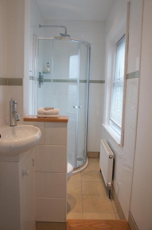 Onefifty Bed and Breakfast Cowes  Eksteriør billede